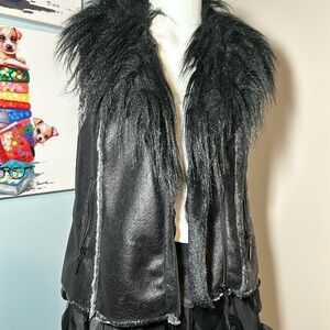 Cache Faux Fur/leather vest - super soft size medium